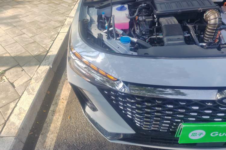 Used Chery Fengyun A8 2025 Model 70km Basic Version Right Front Headlight