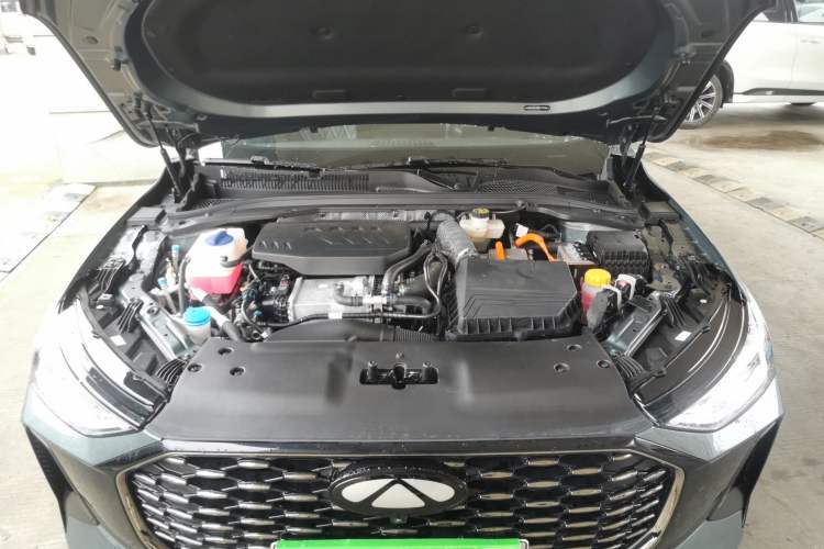 Used Chery Fengyun A8L 2025 1.5 TGDI 145 km Luxury Version Engine Bay