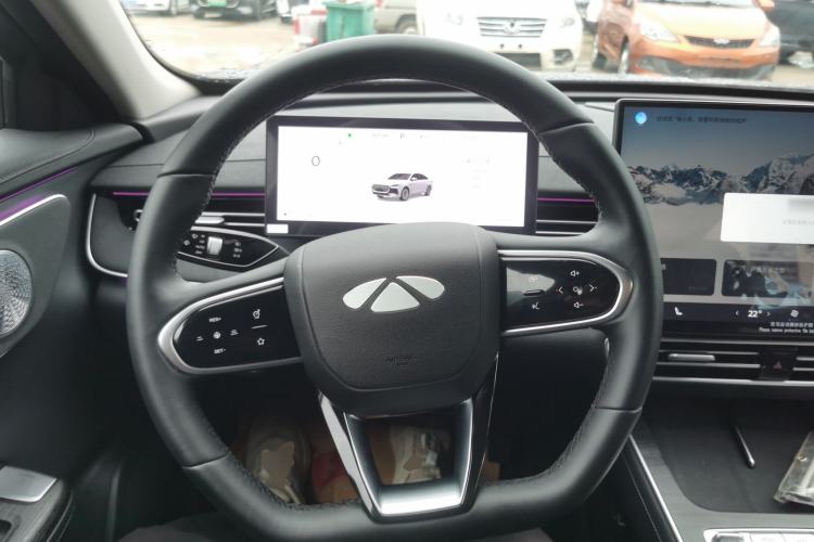 Used Chery Fengyun A8L 2025 1.5 TGDI 145 km Luxury Version Steering Wheel