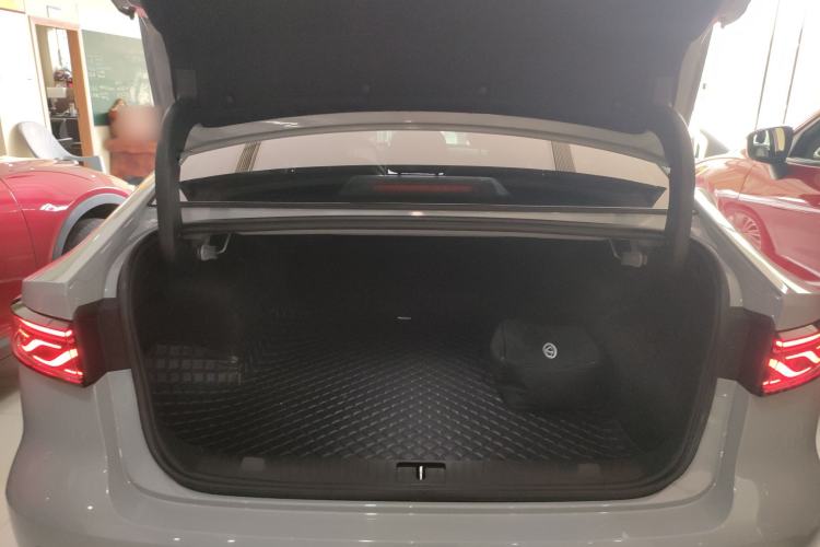 Used Chery Fengyun A8L 2025 1.5 TGDI 145 km Luxury Version Trunk