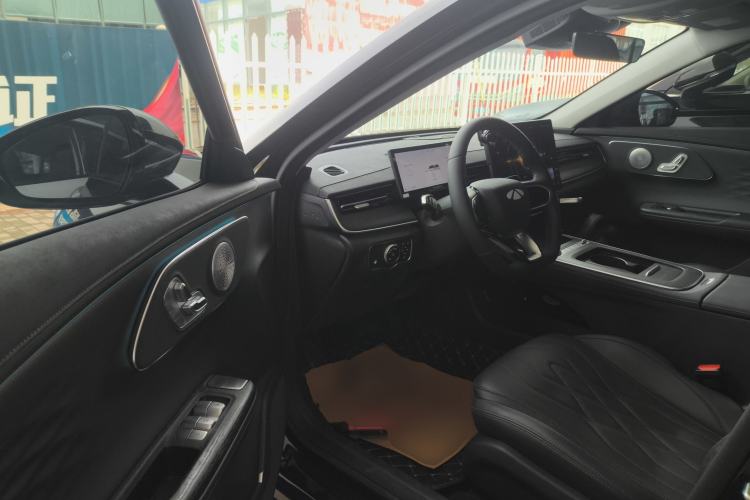 Used Chery Fengyun A8L 2025 1.5 TGDI 145 km Luxury Version Driver Seat