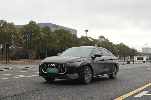 Used Chery Fengyun A8L 2025 1.5 TGDI 145 km Comfort Version
