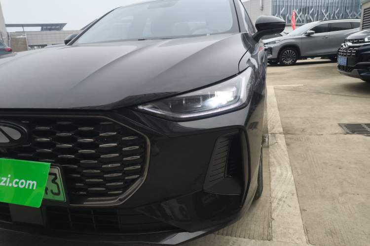 Used Chery Fengyun A8L 2025 1.5 TGDI 145 km Comfort Version Left Front Headlight