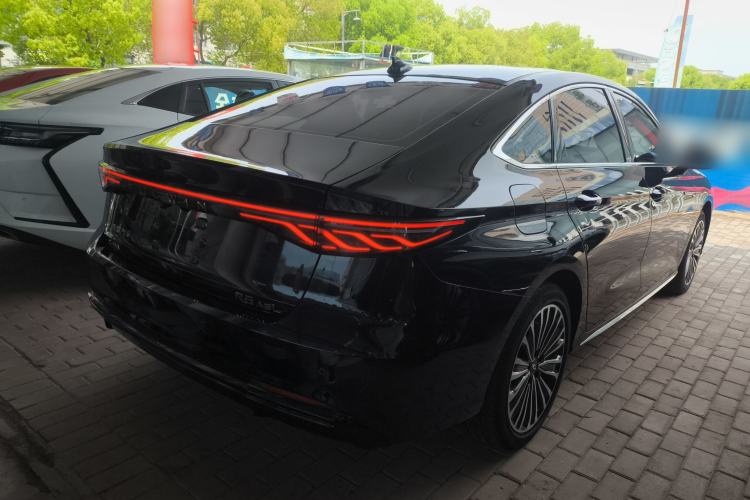 Used Chery Fengyun A8L 2025 1.5 TGDI 145 km Luxury Version Rear Right 45 Deg
