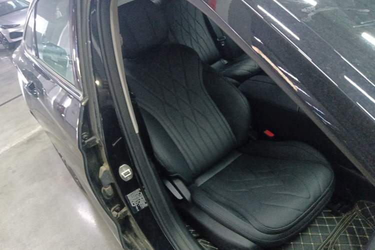 Used Chery Fengyun A8L 2025 1.5 TGDI 145 km Standard Version Right Front Seat