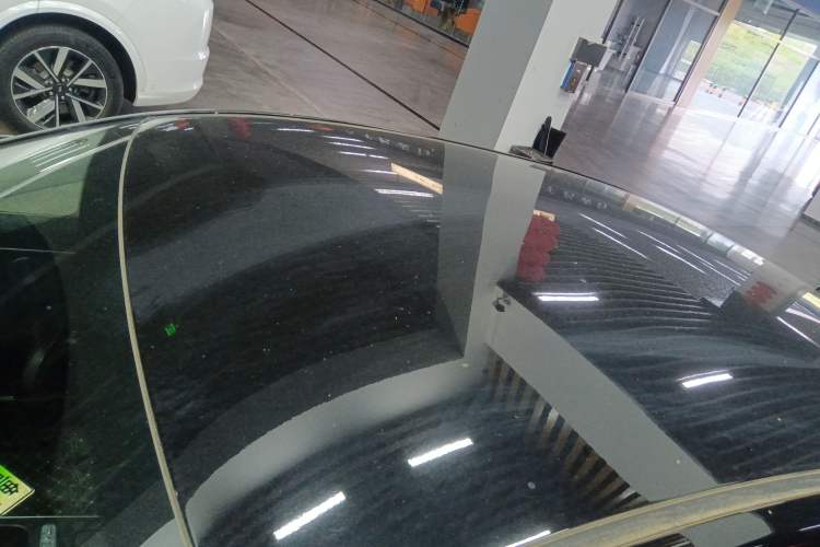 Used Chery Fengyun A8L 2025 1.5 TGDI 145 km Standard Version Roof
