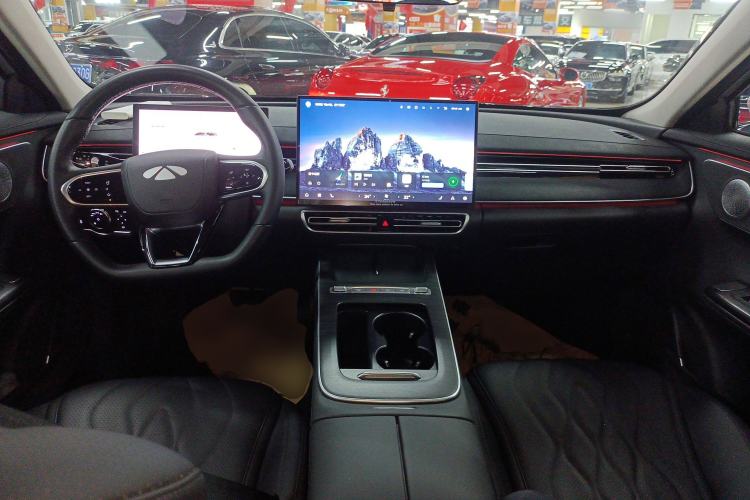 Used Chery Fengyun A8L 2025 1.5 TGDI 145 km Luxury Version Center Console