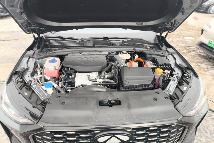 Used Chery Fengyun A8L 2025 1.5 TGDI 145 km Luxury Version Engine Bay