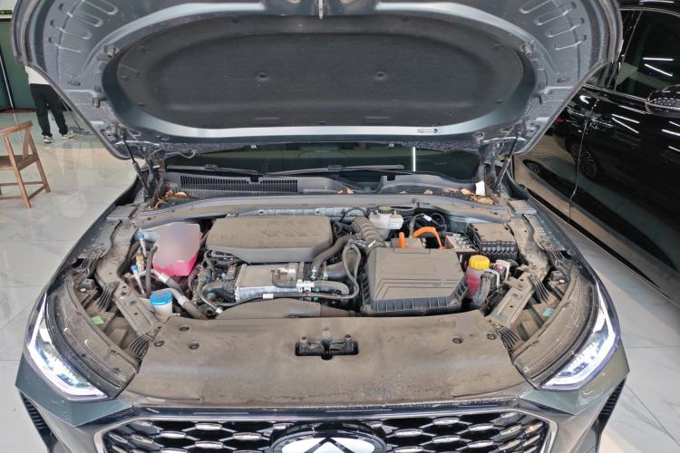 Used Chery Fengyun A8L 2025 1.5 TGDI 145 km Luxury Version Engine Bay