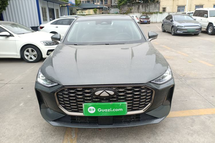 Used Chery Fengyun A8L 2025 1.5 TGDI 145 km Luxury Version Exterior 1