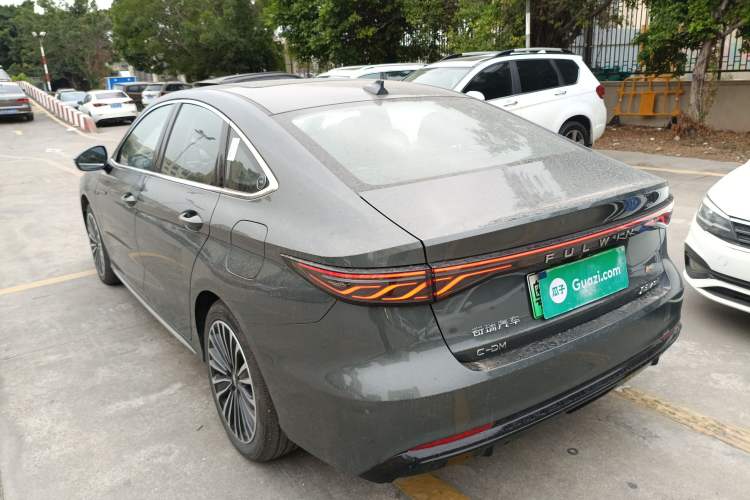 Used Chery Fengyun A8L 2025 1.5 TGDI 145 km Luxury Version Exterior 3