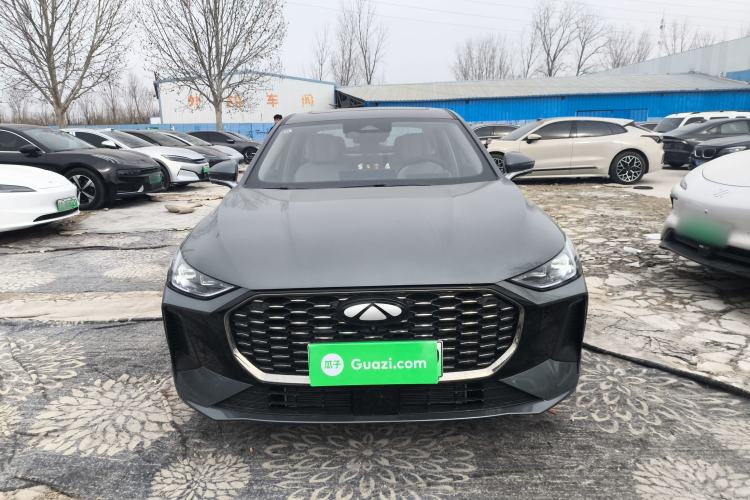 Used Chery Fengyun A8L 2025 1.5 TGDI 145 km Luxury Version Front