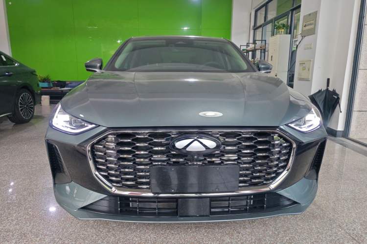 Used Chery Fengyun A8L 2025 1.5 TGDI 145 km Luxury Version Front
