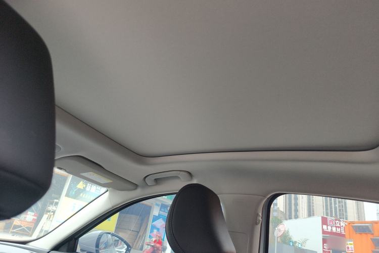 Used Chery Fengyun A8L 2025 1.5 TGDI 145 km Luxury Version Headliner
