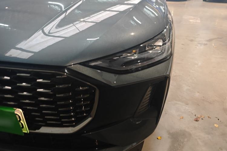 Used Chery Fengyun A8L 2025 1.5 TGDI 145 km Luxury Version Left Front Headlight