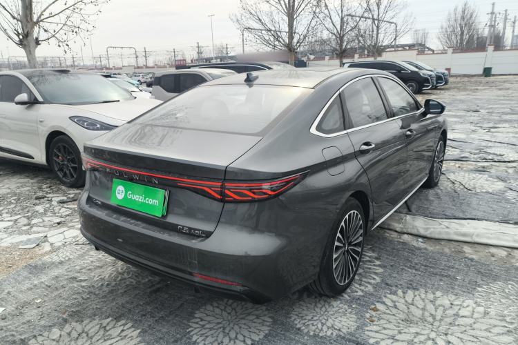 Used Chery Fengyun A8L 2025 1.5 TGDI 145 km Luxury Version Rear Right 45 Deg