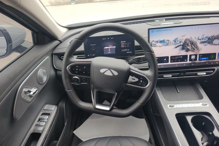 Used Chery Fengyun A8L 2025 1.5 TGDI 145 km Luxury Version Steering Wheel