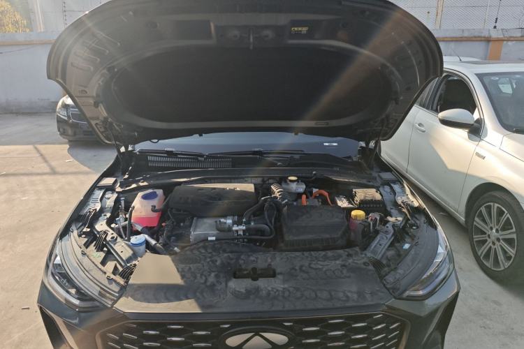 Used Chery Fengyun A8L 2025 1.5 TGDI 145 km Luxury Version Engine Bay