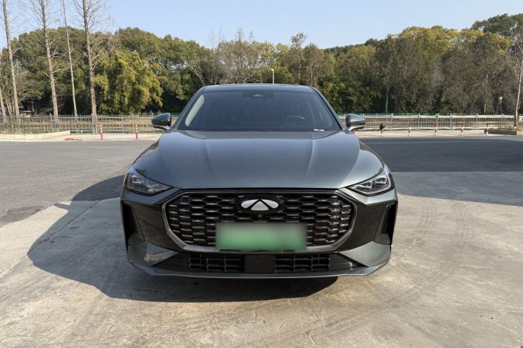Used Chery Fengyun A8L 2025 1.5 TGDI 145 km Luxury Version Exterior 4