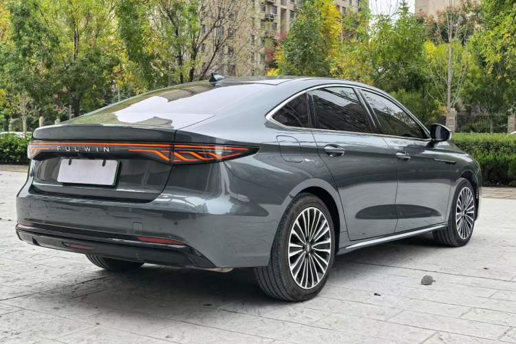 Used Chery Fengyun A8L 2025 1.5 TGDI 145 km Luxury Version Exterior 4