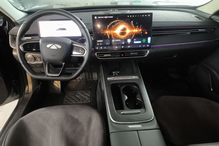 Used Chery Fengyun A8L 2025 1.5 TGDI 145 km Luxury Version Interior 2