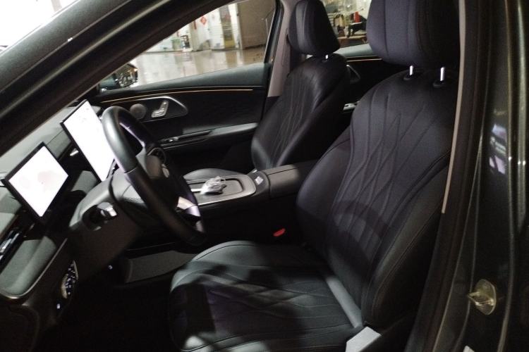 Used Chery Fengyun A8L 2025 1.5 TGDI 145 km Luxury Version Left Front Seat