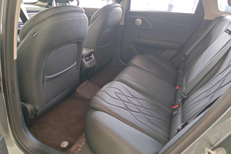 Used Chery Fengyun A8L 2025 1.5 TGDI 145 km Luxury Version Left Rear Seat