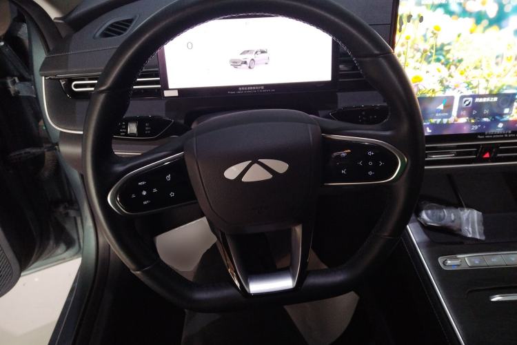 Used Chery Fengyun A8L 2025 1.5 TGDI 145 km Luxury Version Steering Wheel