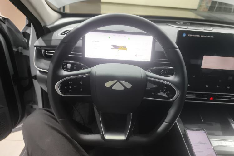 Used Chery Fengyun A8L 2025 1.5 TGDI 145 km Luxury Version Steering Wheel