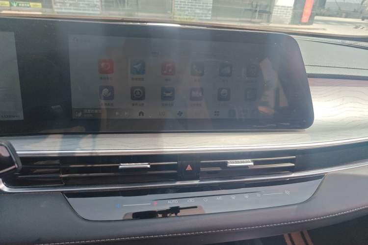 Used Chery Fengyun A8 2024 127 Long-Range Version Comfort Edition Audio And AC Panel