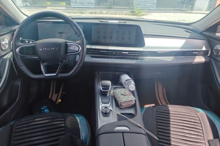 Used Chery Fengyun A8 2024 127 Long-Range Version Comfort Edition Center Console