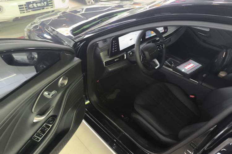 Used Chery Fengyun A8 2024 127 Chasing the Wind Edition Driver Seat