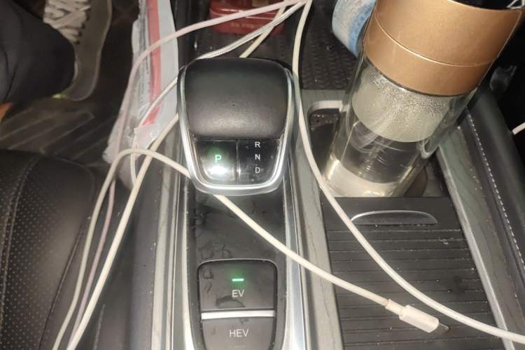 Used Chery Fengyun A8 2024 127 Chasing the Wind Edition Gear Lever