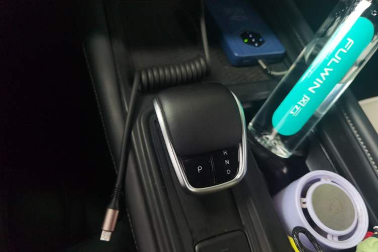 Used Chery Fengyun A8 2024 127 Yufeng Edition Gear Lever
