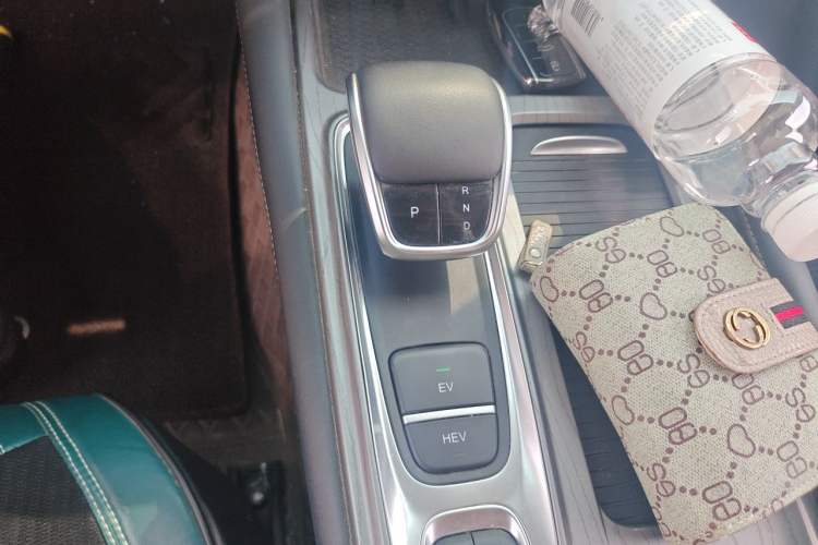 Used Chery Fengyun A8 2024 127 Long-Range Version Comfort Edition Gear Lever
