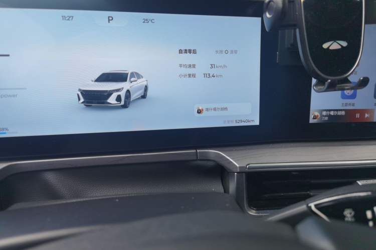 Used Chery Fengyun A8 2024 127 Yufeng Edition Odometer Close Up