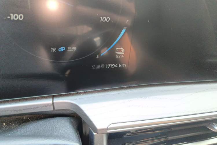 Used Chery Fengyun A8 2024 127 Chasing the Wind Edition Odometer Close Up