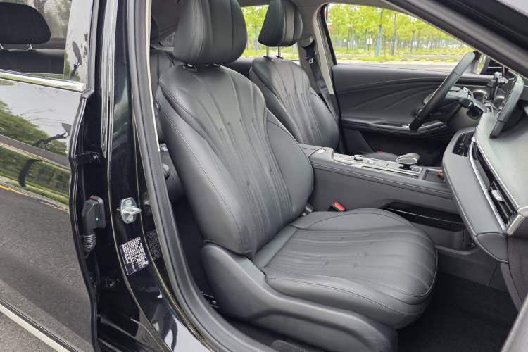 Used Chery Fengyun A8 2024 127 Chasing the Wind Edition Right Front Seat