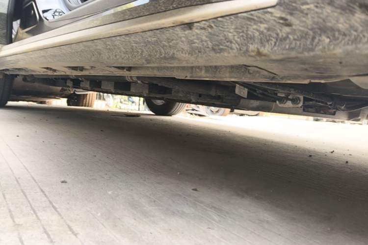 Used Chery Fengyun A8 2024 127 Long-Range Version Comfort Edition Right Side Sill
