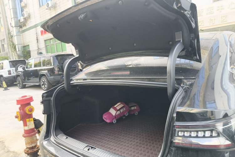 Used Chery Fengyun A8 2024 127 Long-Range Version Comfort Edition Trunk