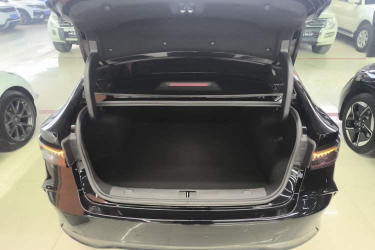 Used Chery Fengyun A8 2024 127 Chasing the Wind Edition Trunk