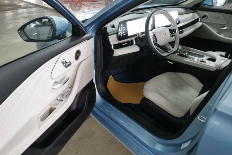 Used Chery Fengyun A8 2024 127 Chasing the Wind Edition Driver Seat