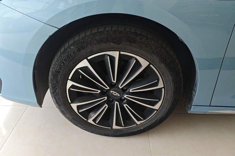Used Chery Fengyun A8 2024 127 Yufeng Edition Left Front Wheel Hub