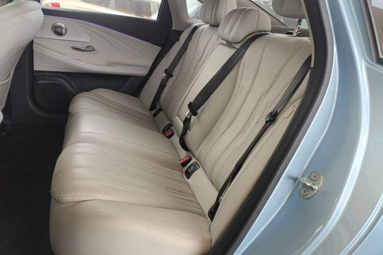 Used Chery Fengyun A8 2024 127 Yufeng Edition Left Rear Seat