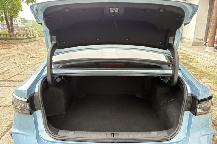 Used Chery Fengyun A8 2024 127 Yufeng Edition Trunk