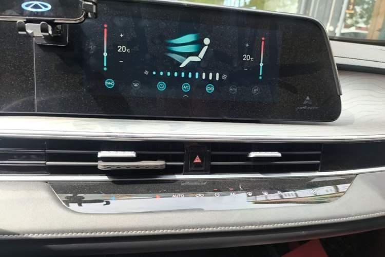 Used Chery Fengyun A8 2024 127 ZHU FENG Version Audio And AC Panel