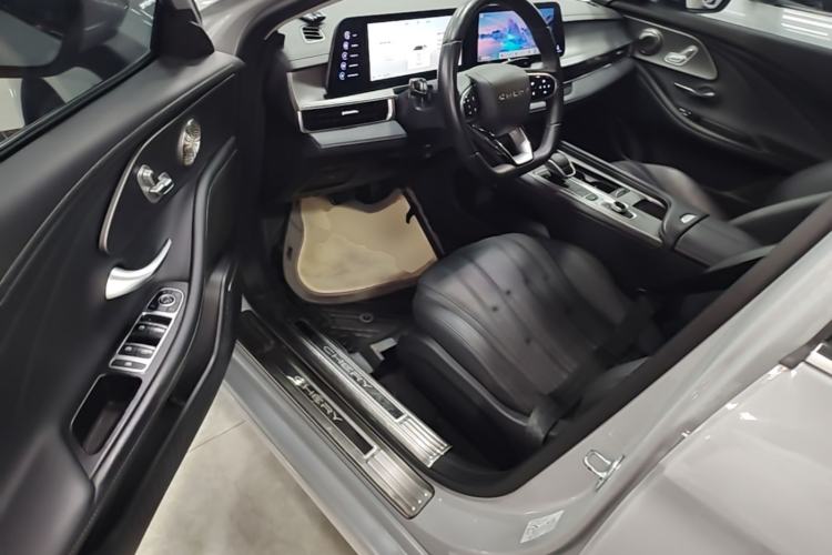 Used Chery Fengyun A8 2024 127 Long-Range Version Comfort Edition Driver Seat