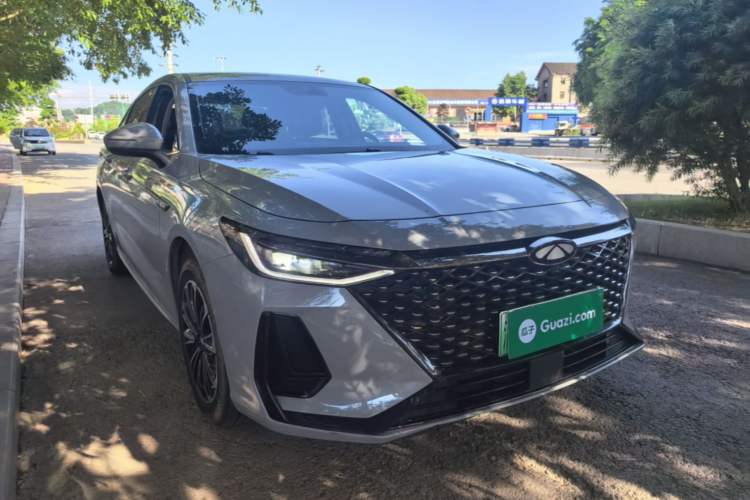 Used Chery Fengyun A8 2024 127 Long-Distance Edition Standard Version Front Right 45 Deg