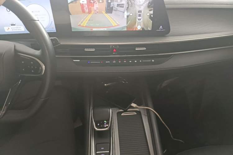 Used Chery Fengyun A8 2024 127 Chasing the Wind Edition Gear Lever