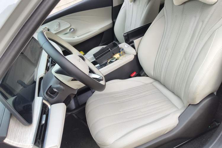 Used Chery Fengyun A8 2024 127 Yufeng Edition Left Front Seat